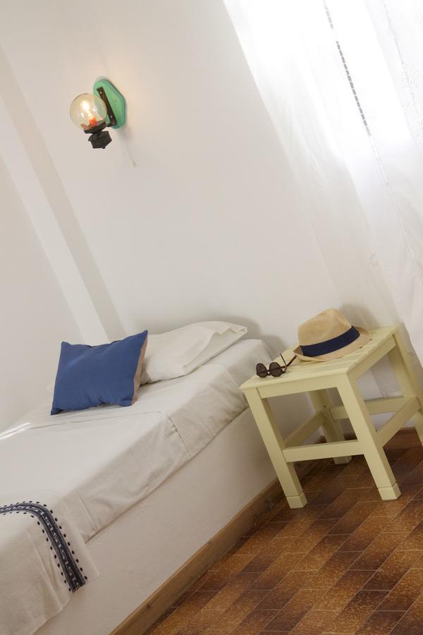 ホテル Arokaria Seaside アベラス エクステリア 写真
